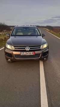 VW touareg  240 cp