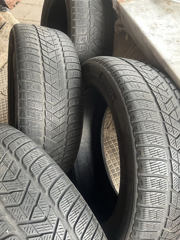 Гуми 235/55/20 pirelli и  305/45/22 achilles