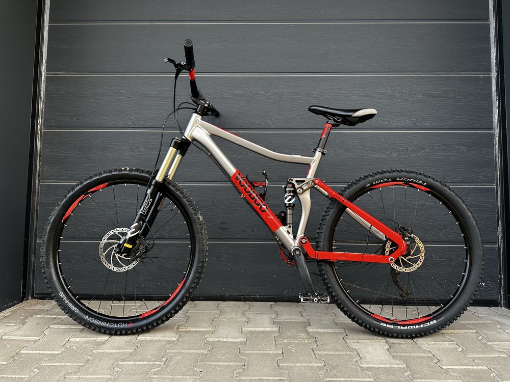 Велосипед / мекица Voodoo Canzo 27.5” M/L 1x9 Хидравлика