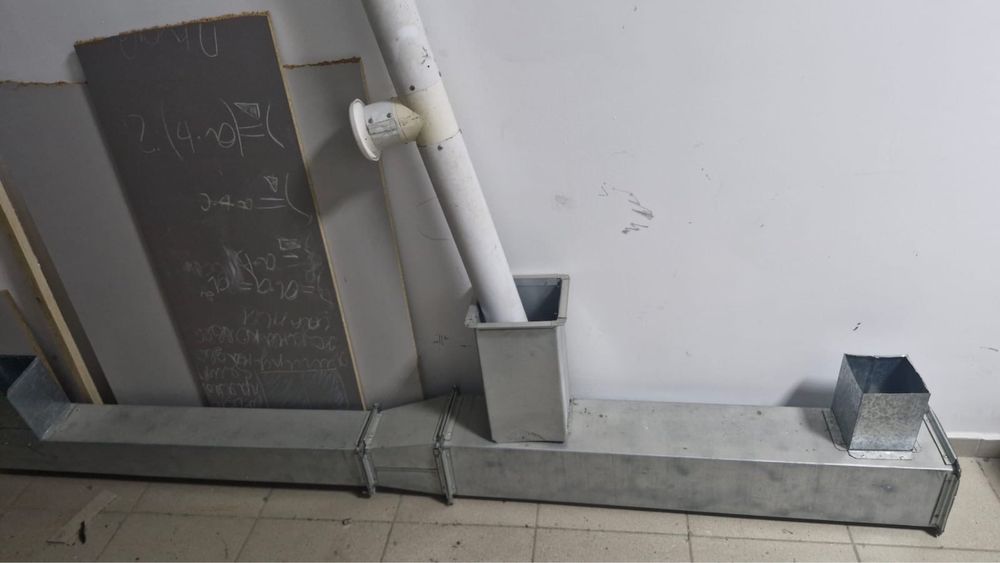 Продам вытяжку с улиткой