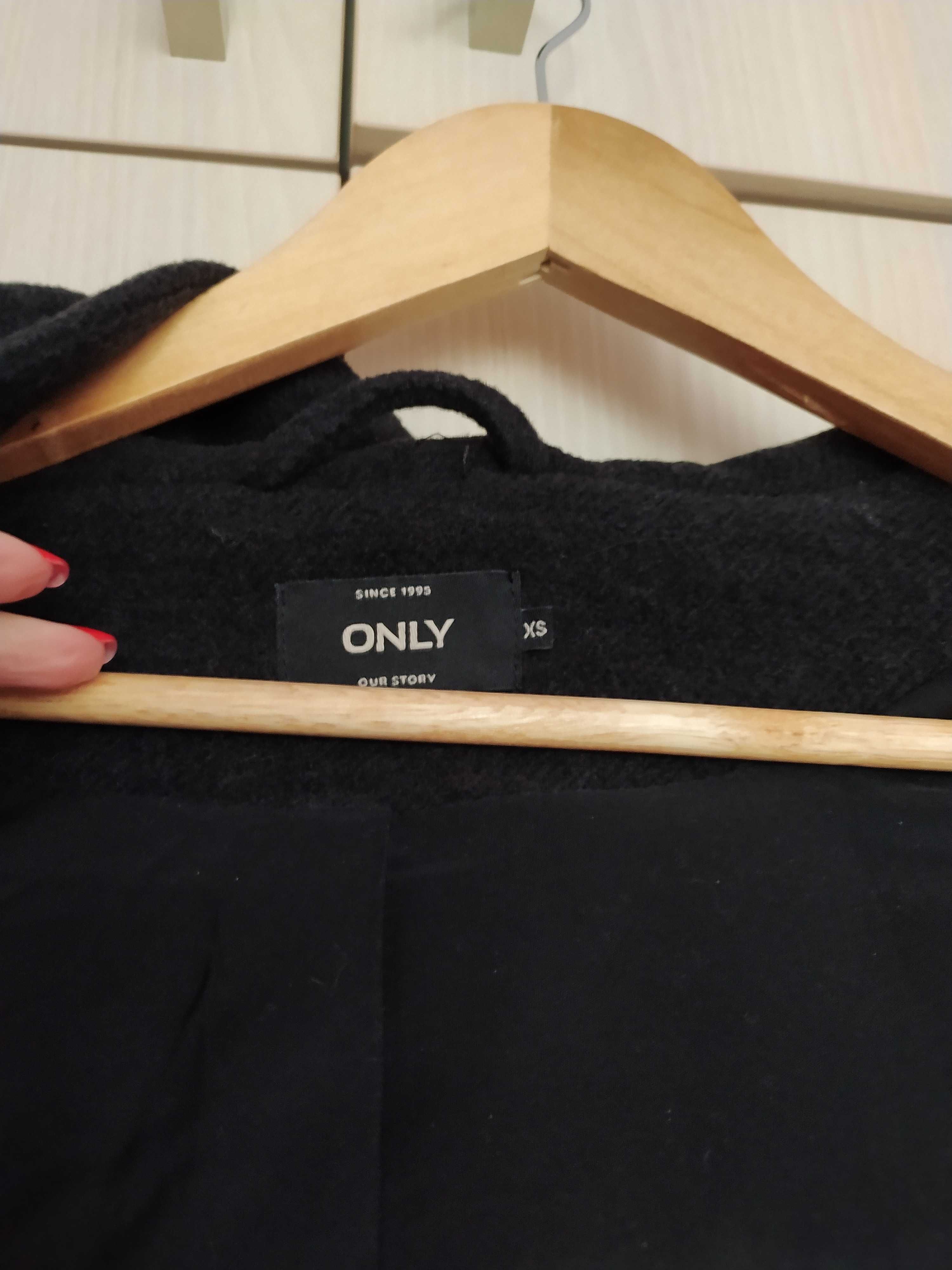 Преходо палто Only XS