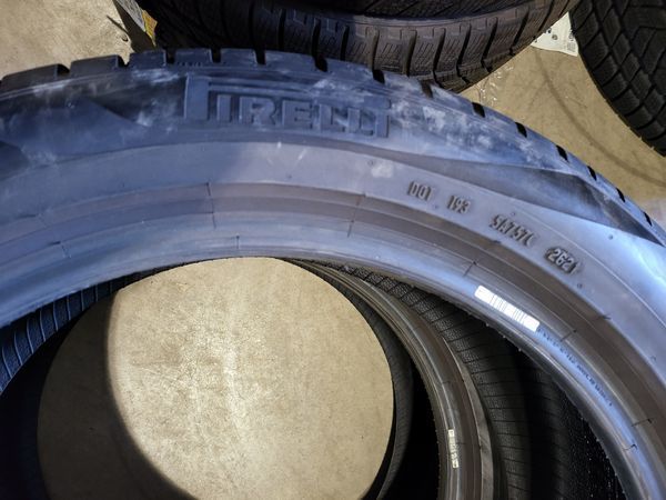 255/45/19 PIRELLI 2бр