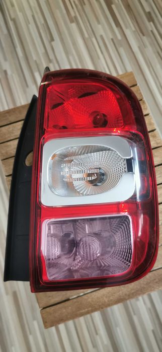 Lampa spate/stopuri Duster 2