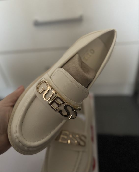 Pantofi Guess,de damă