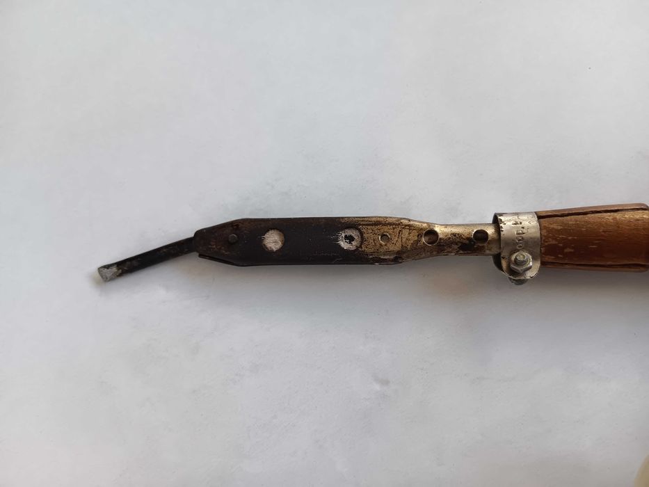 Ciocan de lipit vechi Romanesc, perioada comunista RSR, de colectie