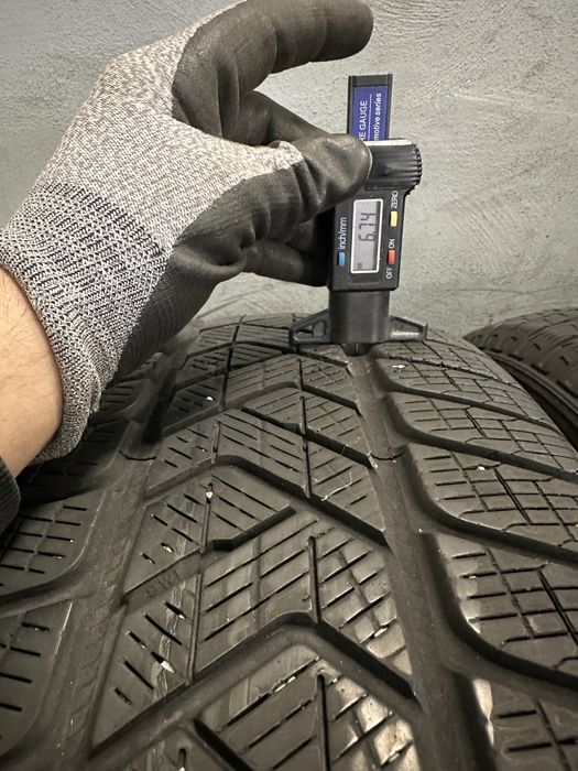 Гуми 235/55/19 PIRELLI Sottozero Winter