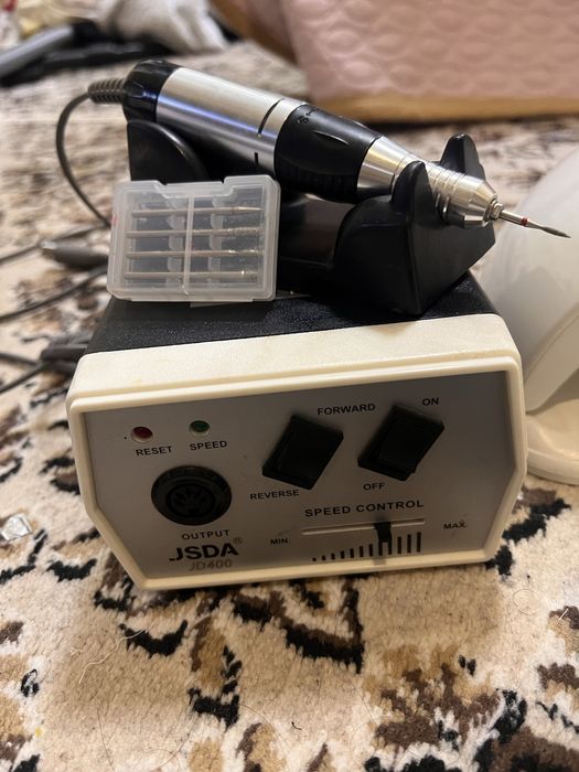 Manikyur aparatlari sotiladi