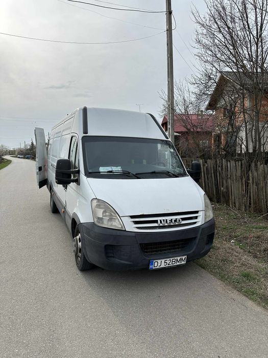 Iveco Daily 35C15 cu dublu pe spate