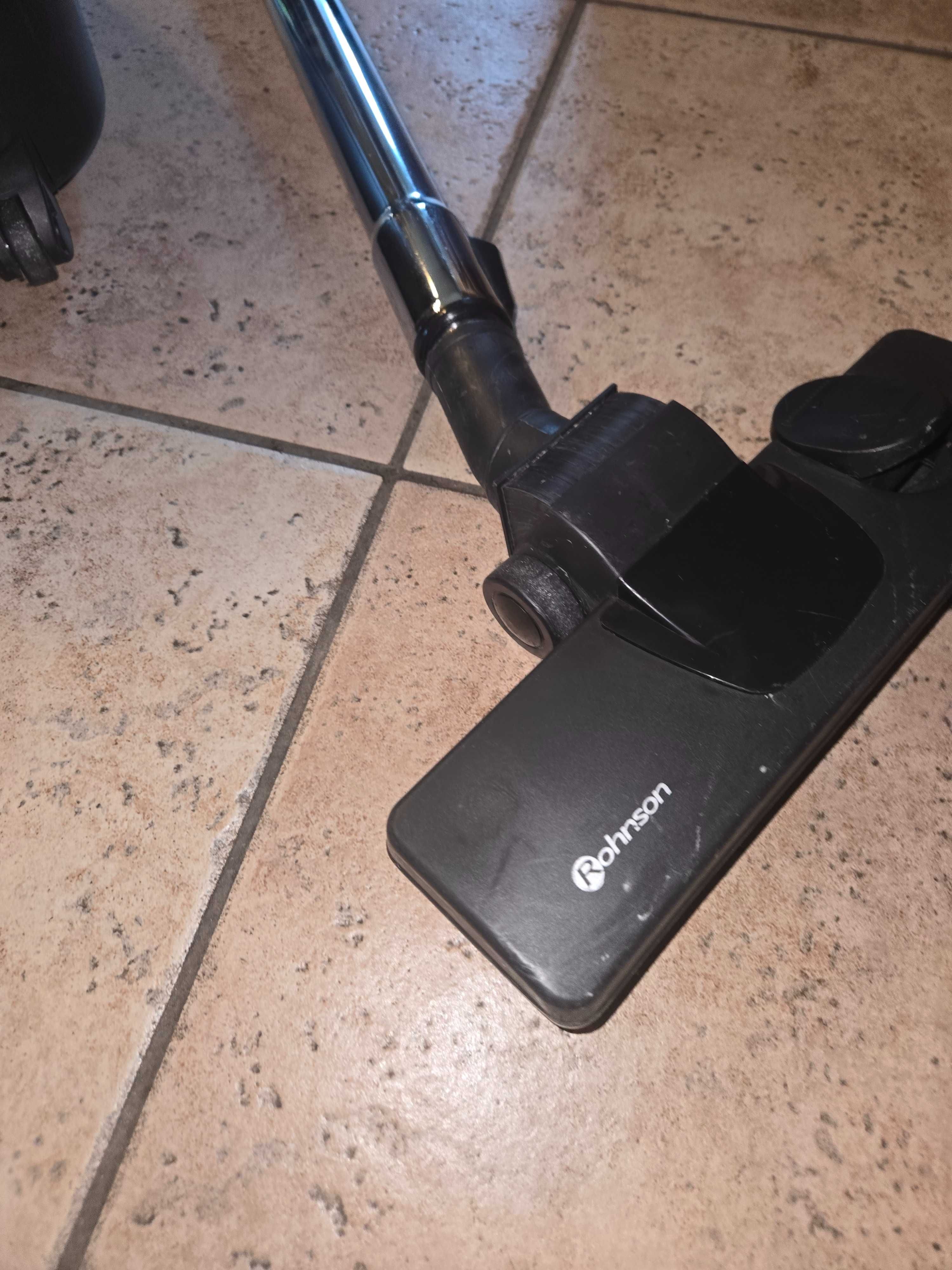 Прахосмукачка Rohnson Logik 2 2400w