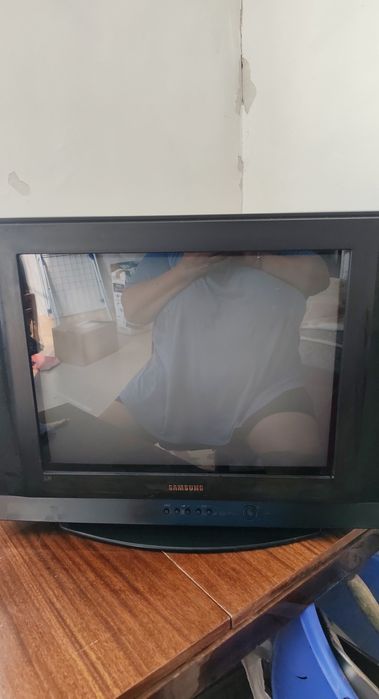 Телевизори Sony и Samsung