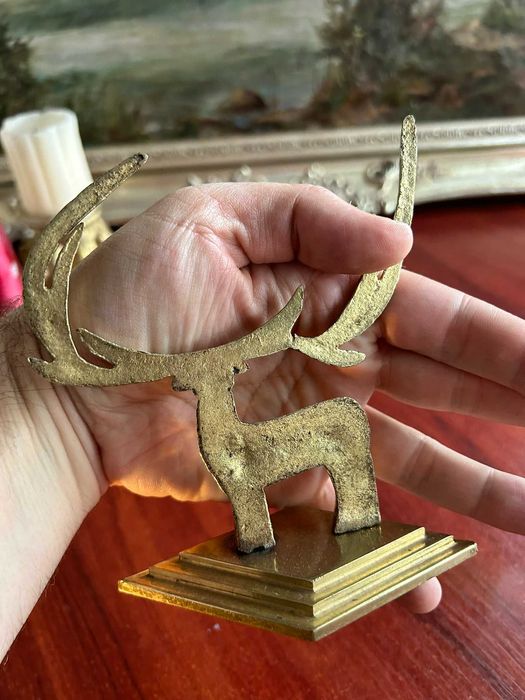 NO819 Cerb 300g 11x5 cm talpa 13cm h 11 cm coarne