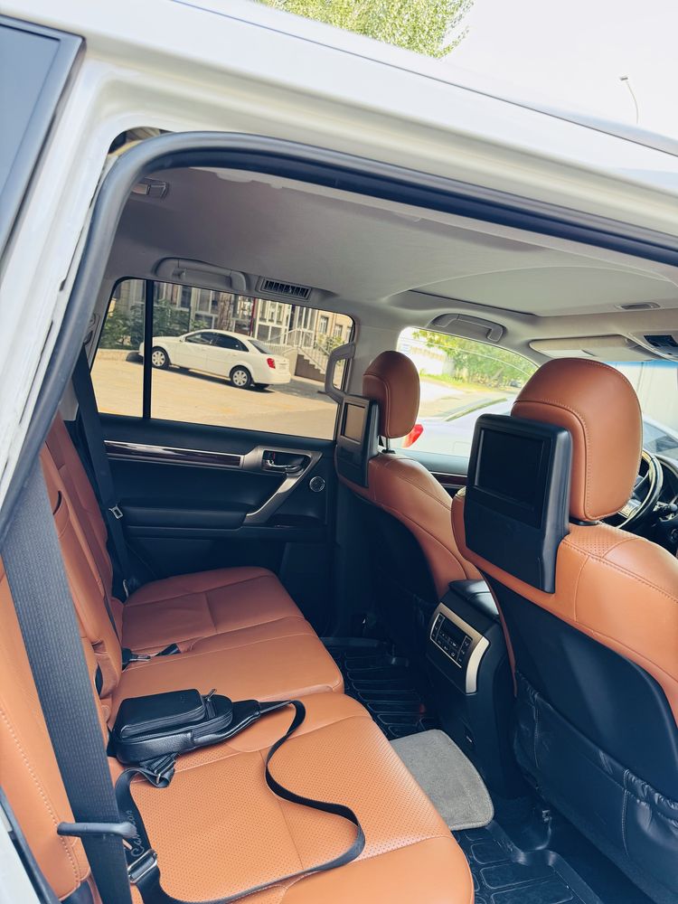 Lexus GX 460 full. Benzin!
