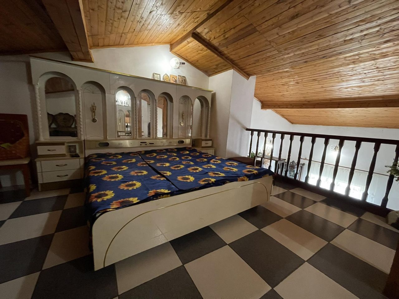 Продава се Мезонет в Бургас, Център - 100 кв.м за 1750 €/кв.м - Снимка #8