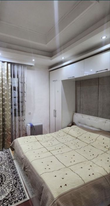 Срочно катта ховли сотилади 12.400 соток, шахар центрда жойлашган