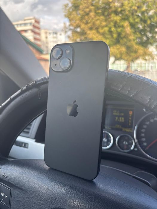 Vând Iphone 15 Plus impecabil