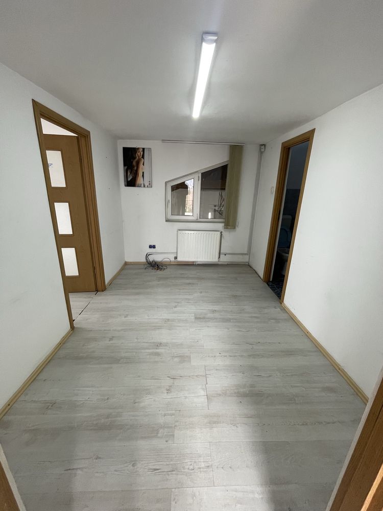Inchiriezi hala brasov 360m2