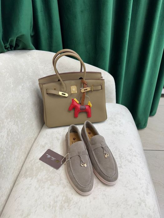 Продам лоферы новые