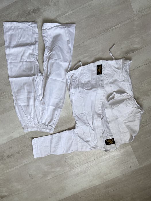 Новое кимоно, шлем, пояс