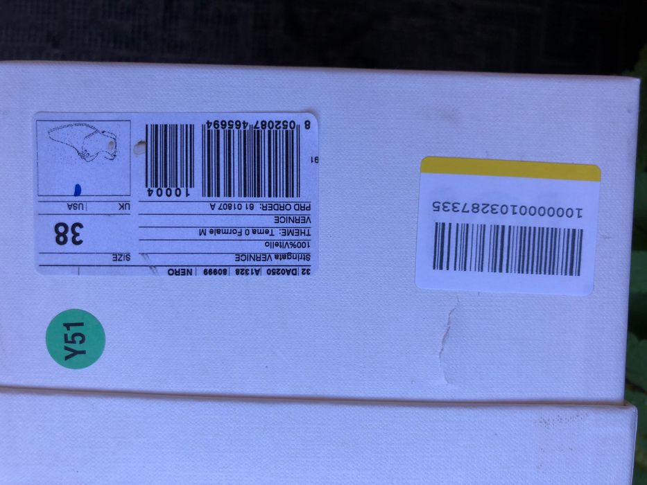 Оригинални кожени обувки Dolce&Gabbana 38 номер