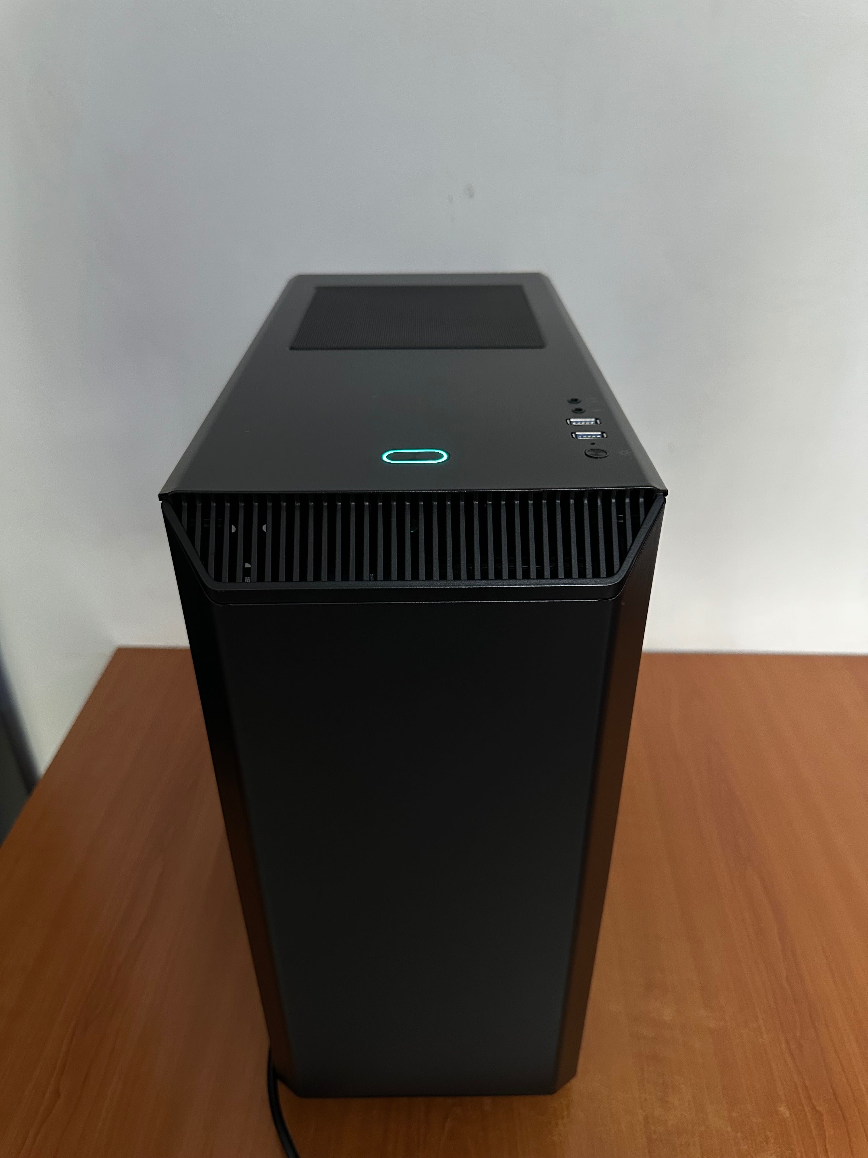 PC Gaming & AI Ready – RTX 2060 SUPER, Ryzen 5, 32GB RAM + Monitor 4K
