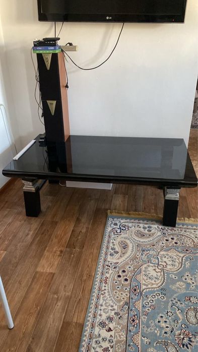 Журналный столик