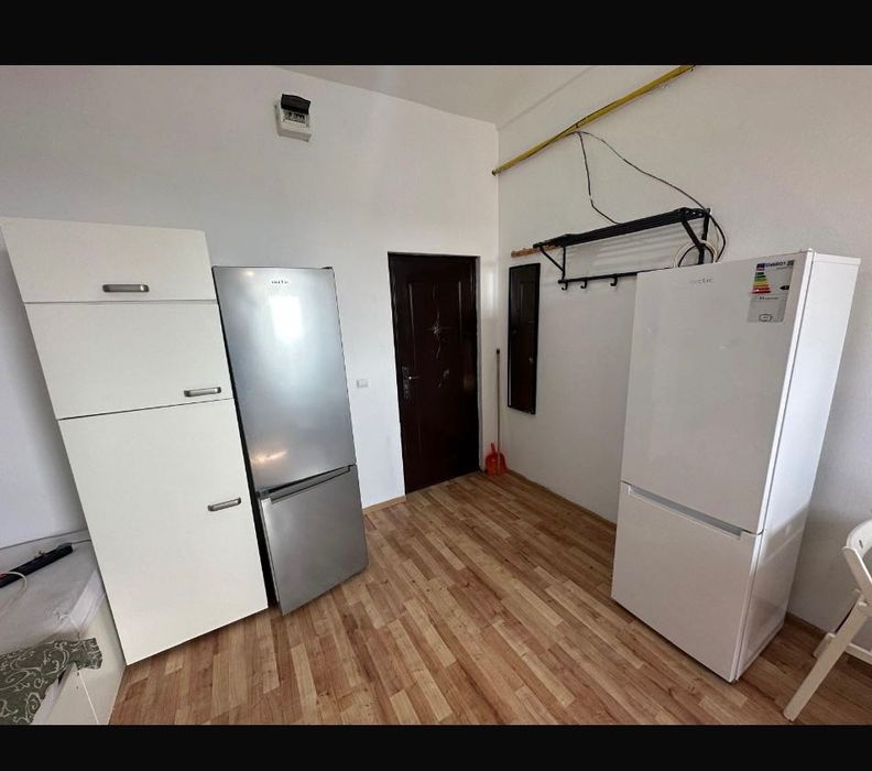 Închiriez garsonieră