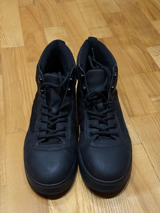 Теплые ботинки Zara