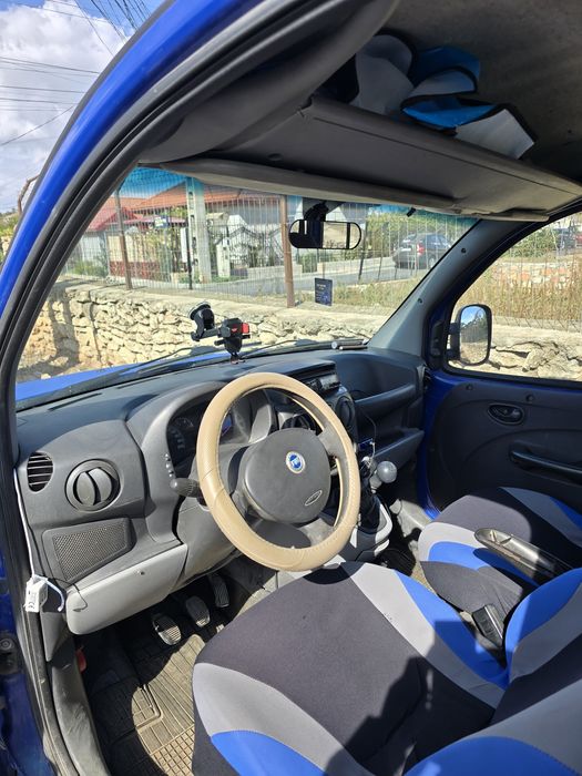 Vând Fiat Doblo an 2006