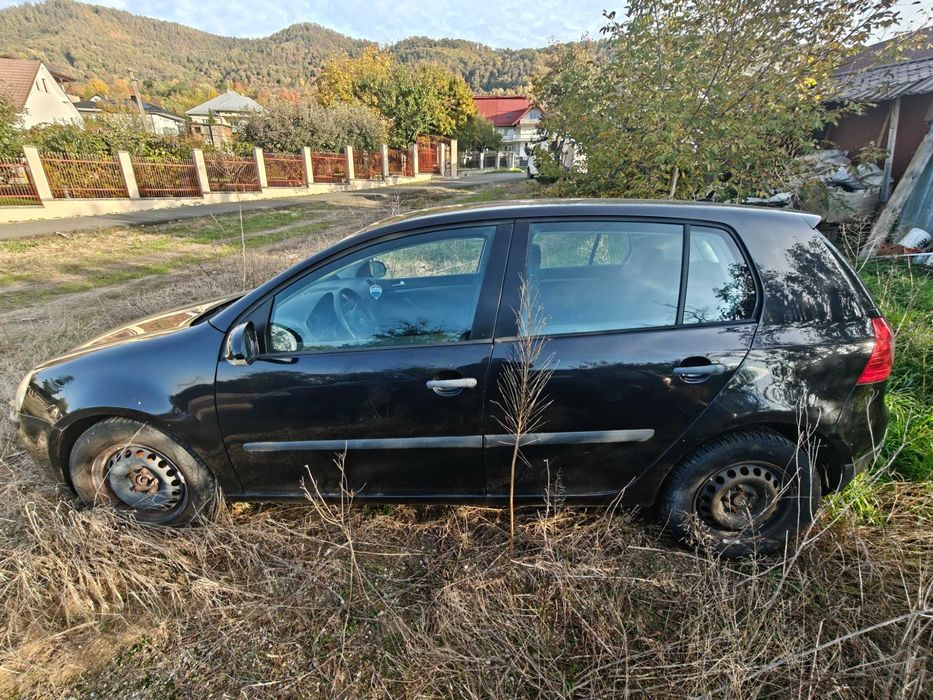 Golf 5 de vânzare