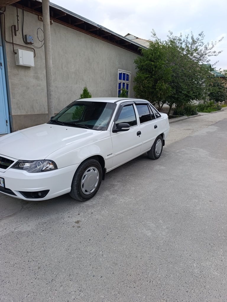 Nexia 2. Yili 2014 1.6 Dons luks bez kansaner xolati alo prabek 163 km