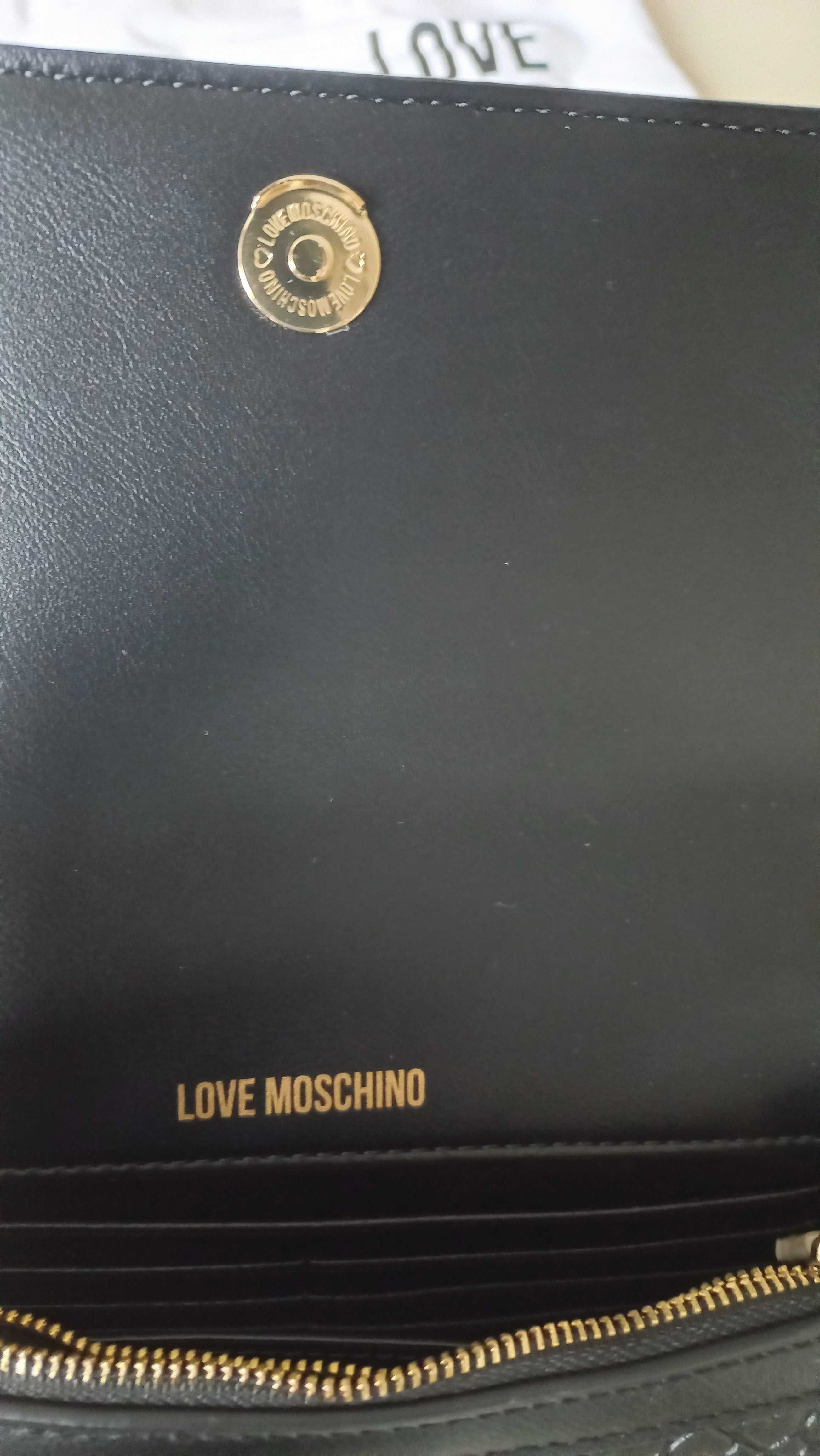 Love Moschino нова дамска чанта оригинална