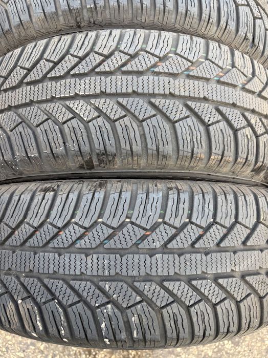 205/65 r16 de iarna 4 buc ca noi SEMPERIT
