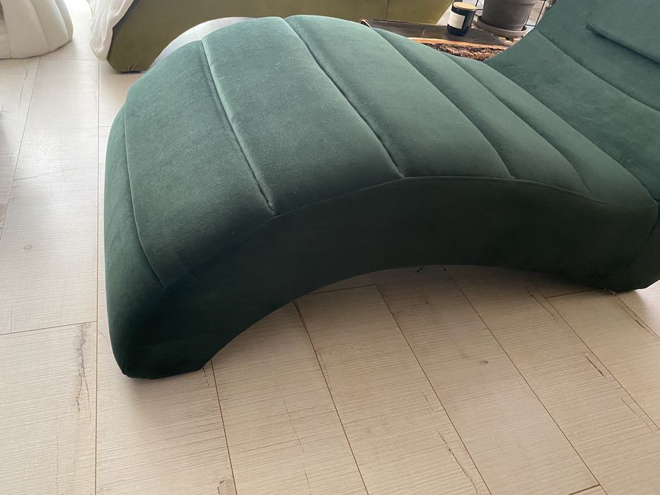 2 Sezlong-uri pentru relaxare/biblioteca/living/gaming