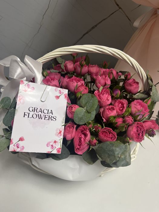 Продам букетик с розами