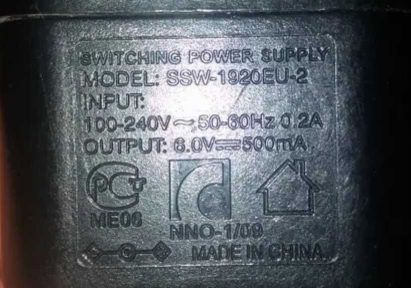 Incarcatoare aparat de tuns Philips HQ850 HQ 8500 HQ8505=15V 5,4W