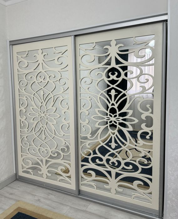 Надвижной дверь высота 120 м.ширина 120 м