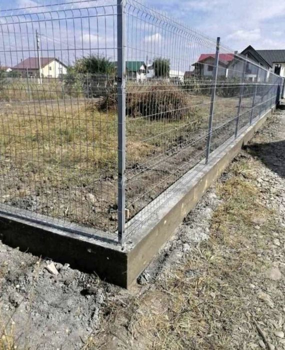 Construim garduri și porți la comanda clientului