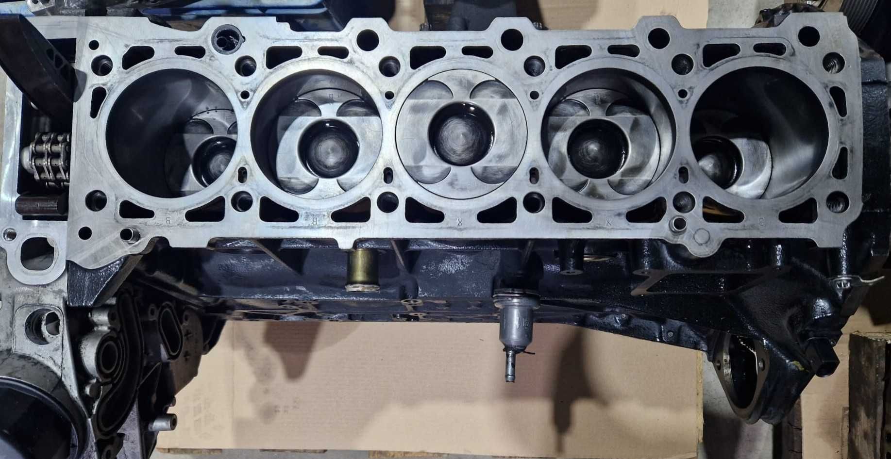 Bloc motor Mercedes 2.7 CDI OM612