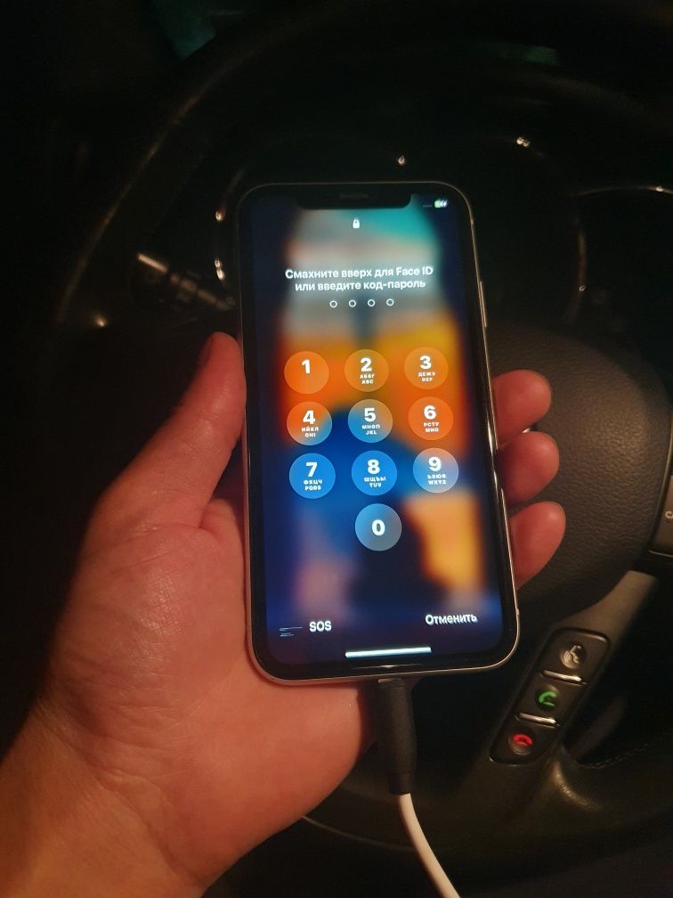 IPhone xr 64g white