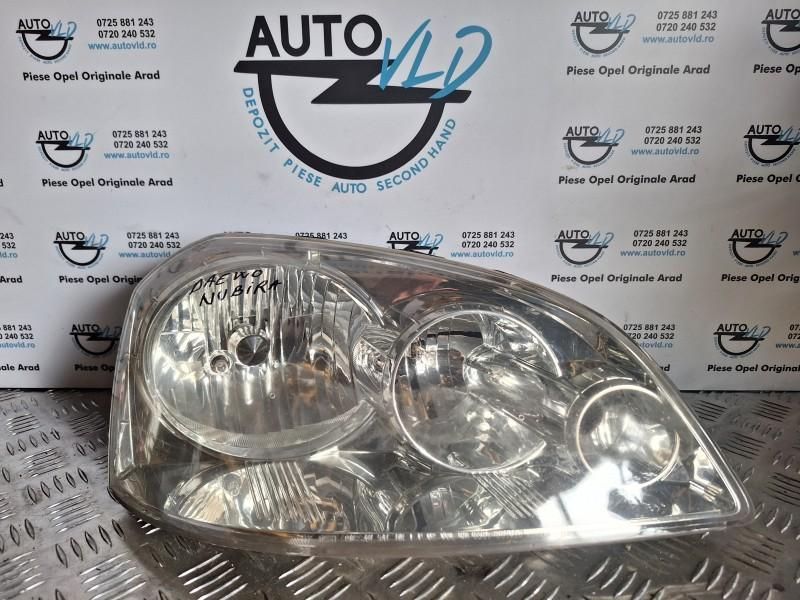 Far dreapta Chevrolet Nubira