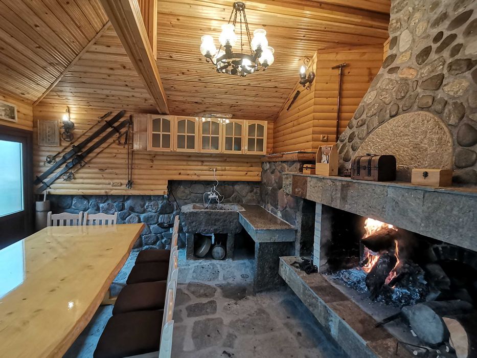 Посрещнете Нова година в сърцето на Родопите!