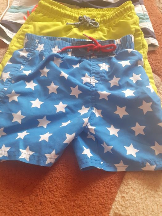 Pantaloni scurți nr98