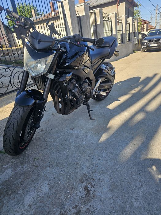 Yamaha FZ1 an 2006