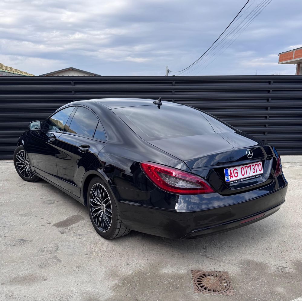 Mercedes-Benz CLS 350 CDI 3.0 V6 265 CP – 2012