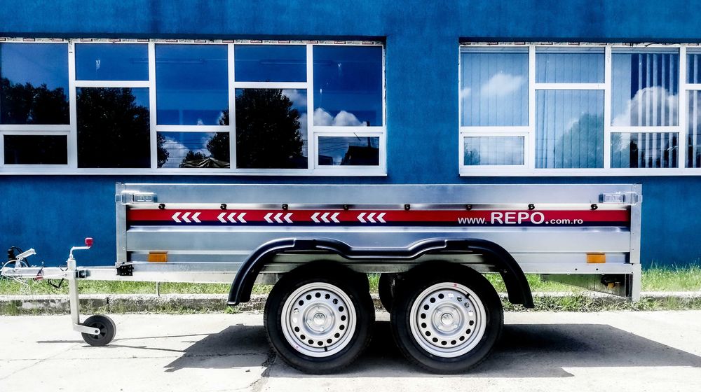 Remorcă nouă 750 kg basculabilă REPO cu acte RAR