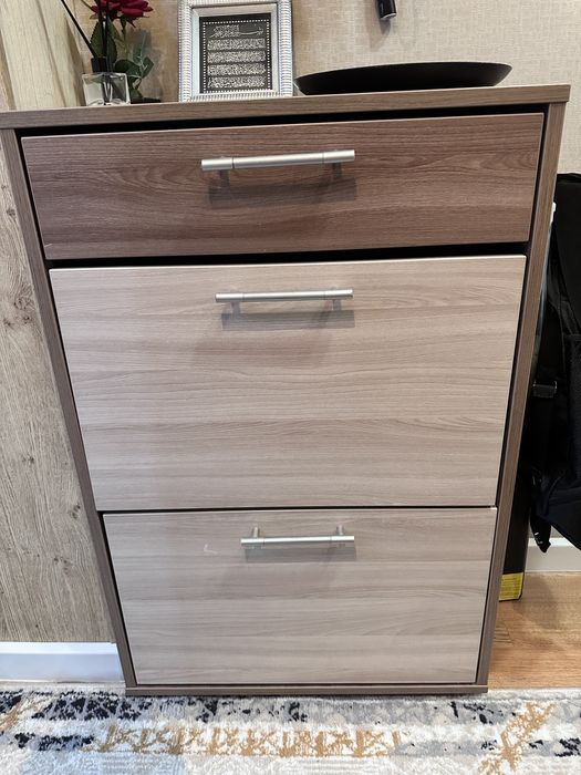 Обувница 64ширина*32,5глубина*96высота