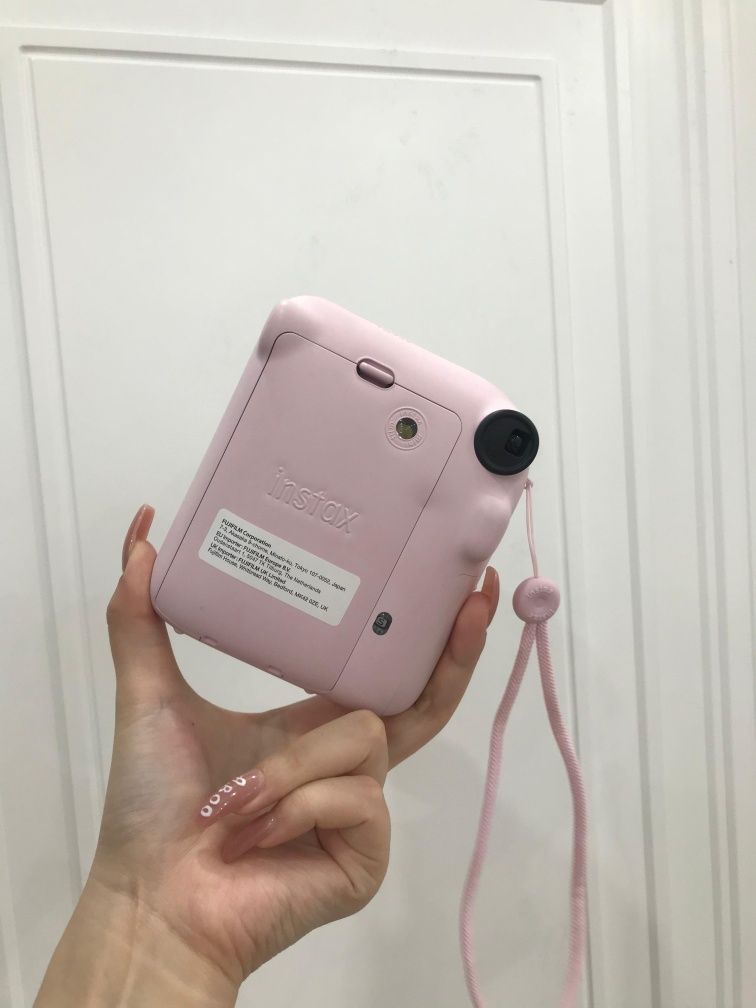 instax mini12,розовый цвет