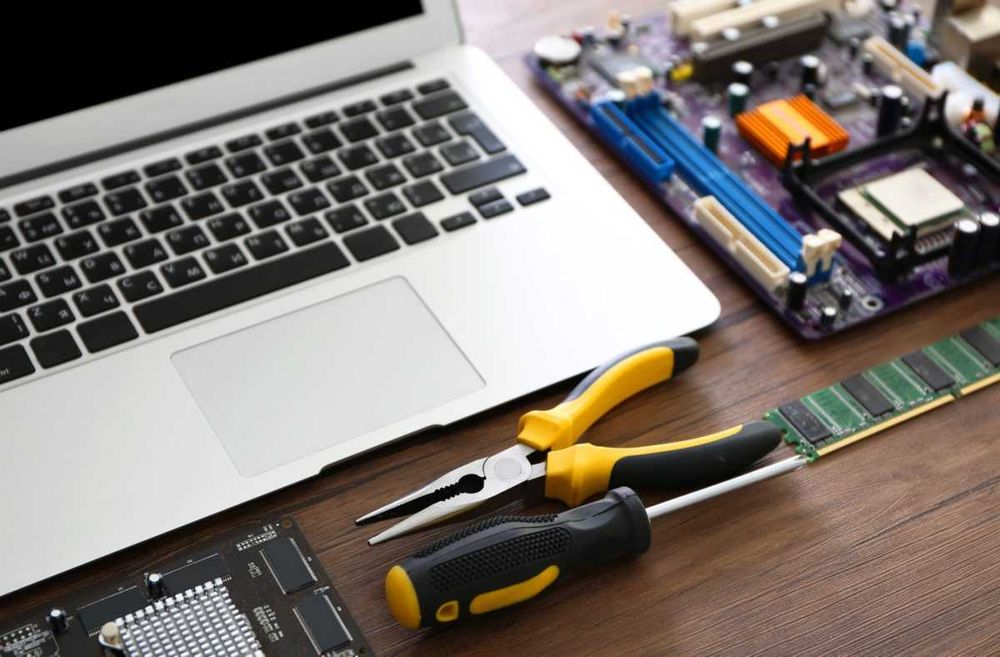 Reparatii computere si laptop-uri