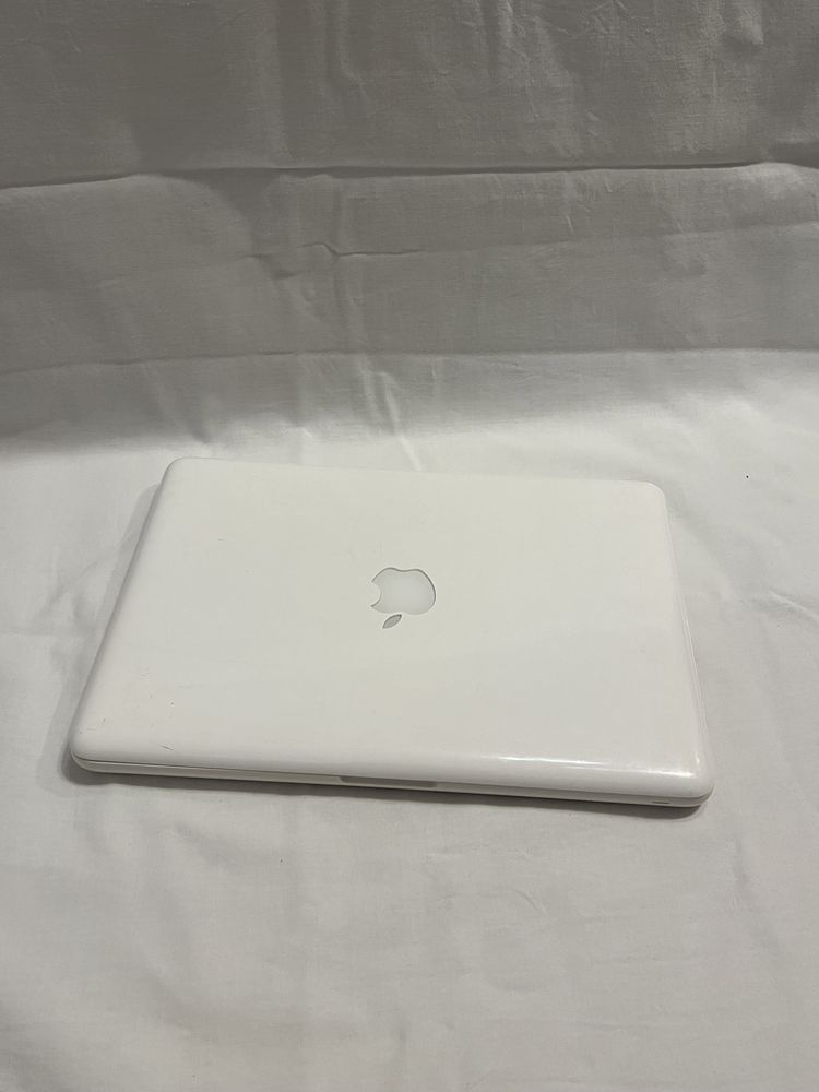 Macbook Pro 15 2015 , 2012 , 2010 , 2009