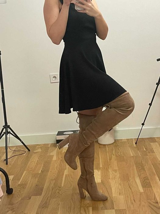 Дълги велурени ботуши